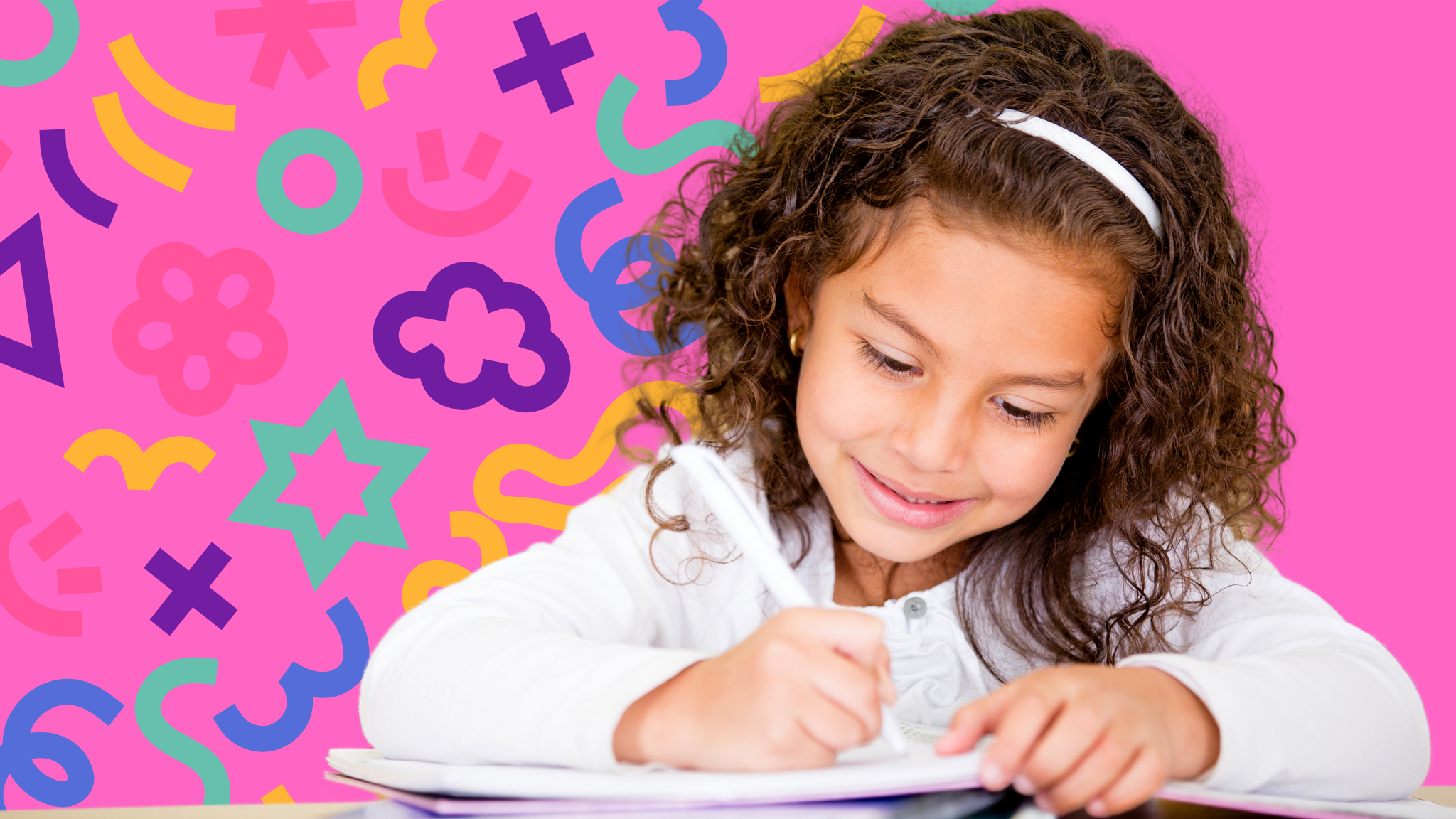 Criança feliz na escola